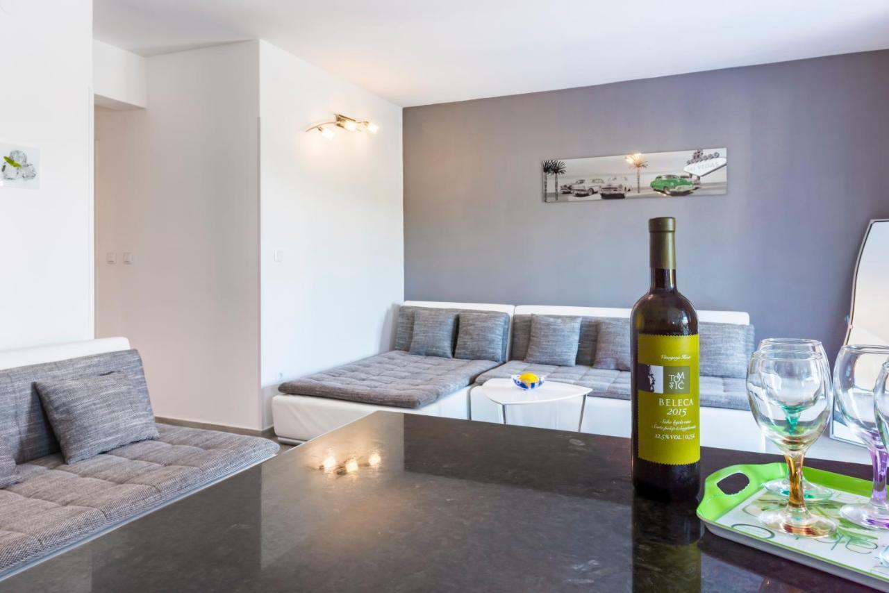 Villa Beleca フヴァル エクステリア 写真